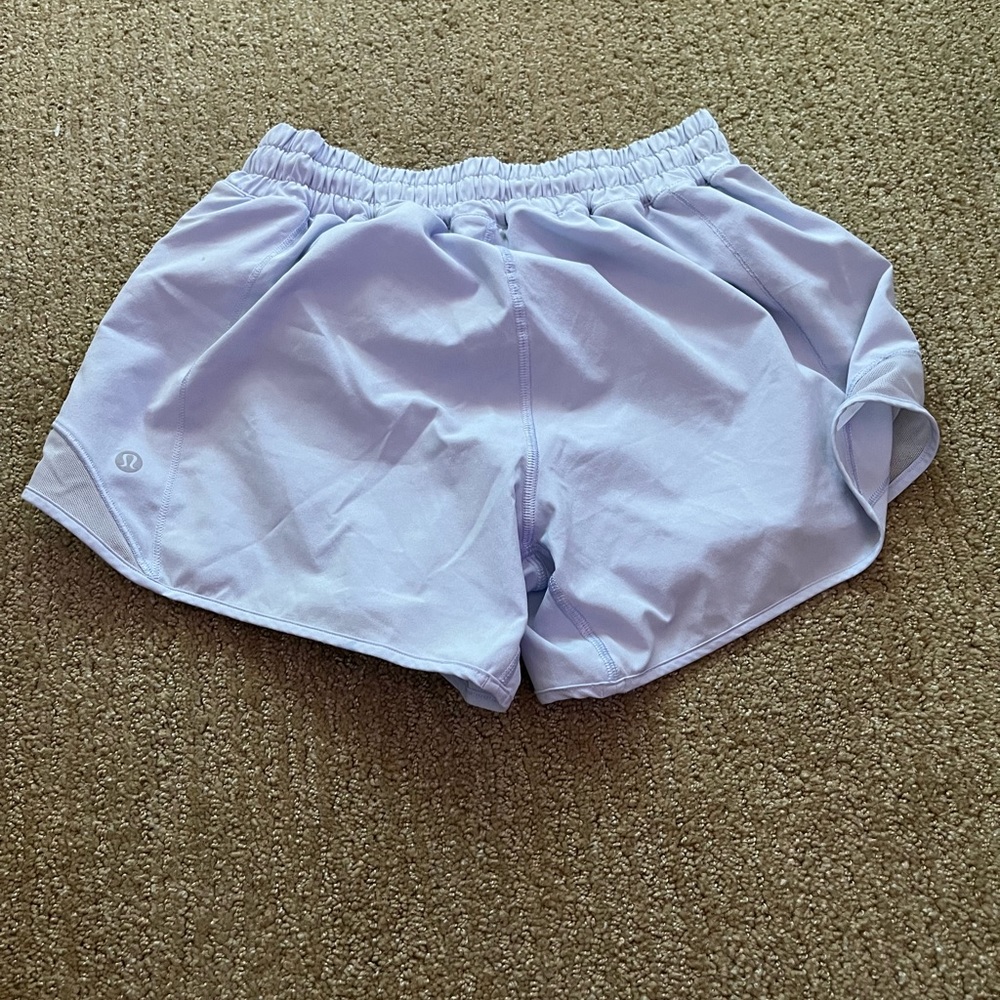 Lululemon Hotty Hots Size 4 - Picture 3 of 3